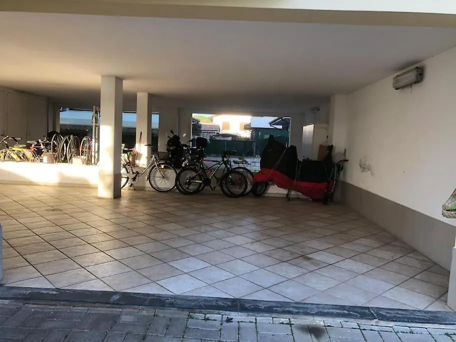 Sunset Apartment 托雷德尔格拉戈普奇 0*,  意大利